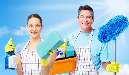 Carpetcleaning W6 team applying safe cleaning methods in a property